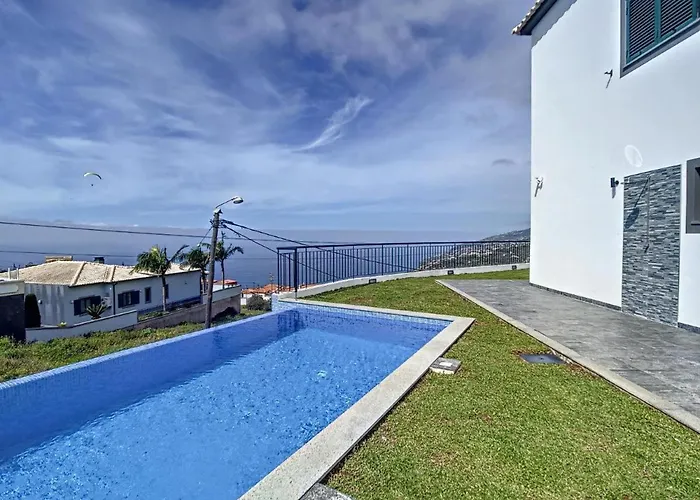 Zen House By The Madeira Luxury Collection * Arco da Calheta (Madeira)